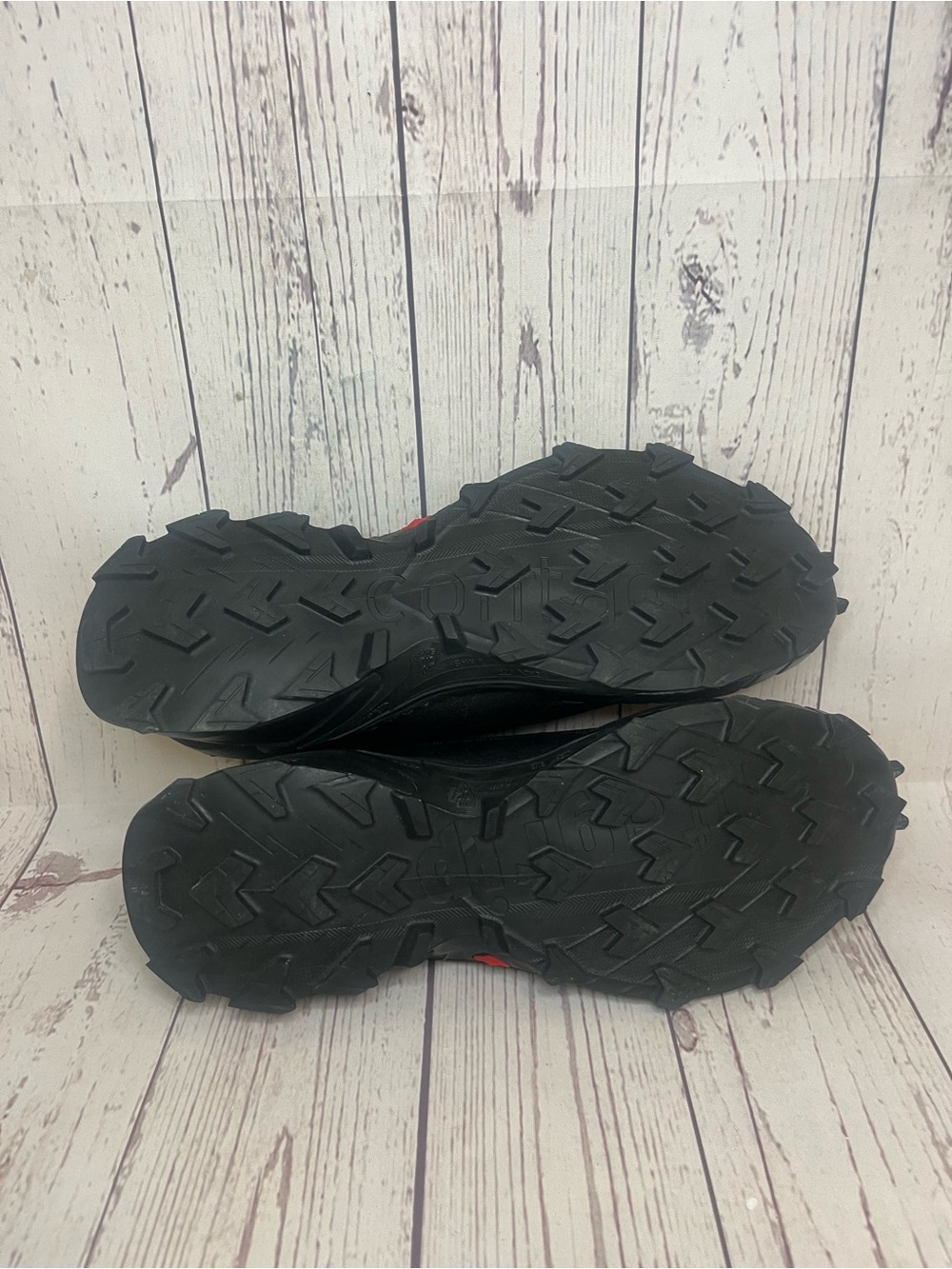 Salomon Men's Black Athletic Trail Shoes - Picture 7 of 8